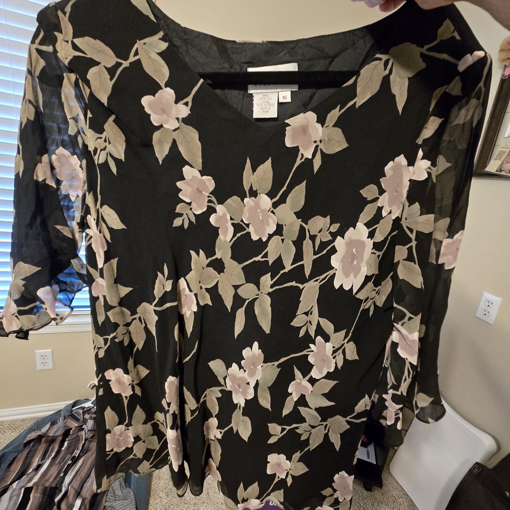 Adrianna Papell Black and Pink Floral Blouse